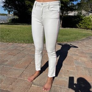Sundry Wash Vanilla Jeans with Stitching